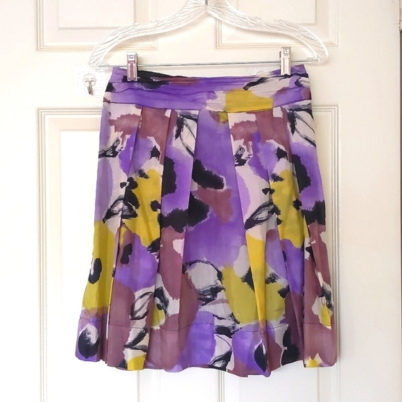 NWOT. The Limited Cotton/Silk Multi Color Patterned Pleated Skirt with lining. - Picture 5 of 6